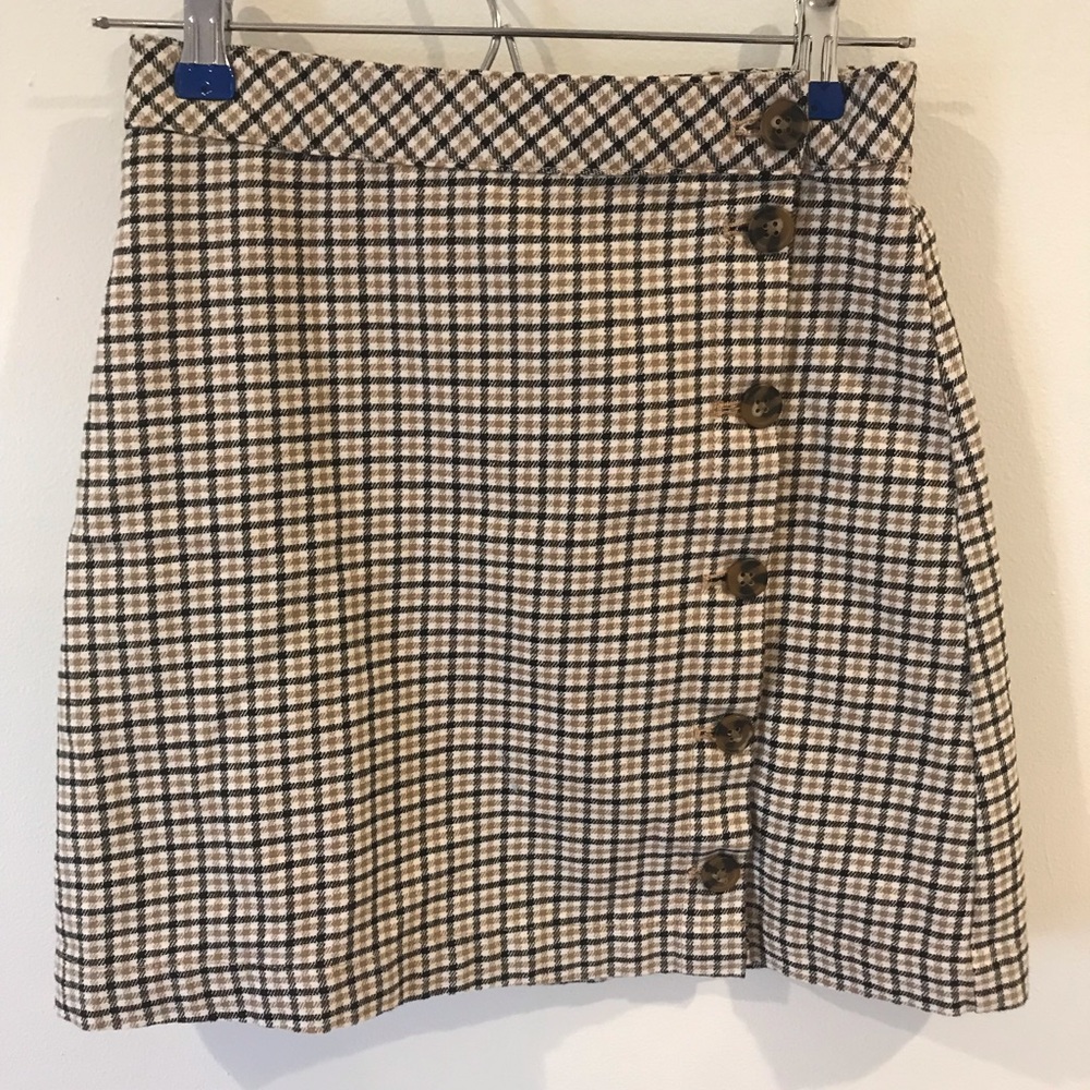 🤩 NWT H&M PLAID SKIRT 🤩